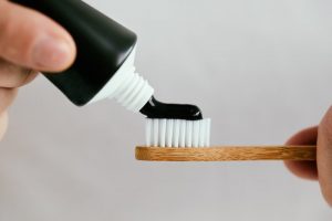 Black charcoal toothpaste