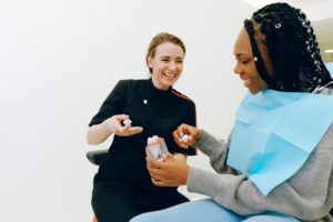 Woman at consultation for veneers or crowns